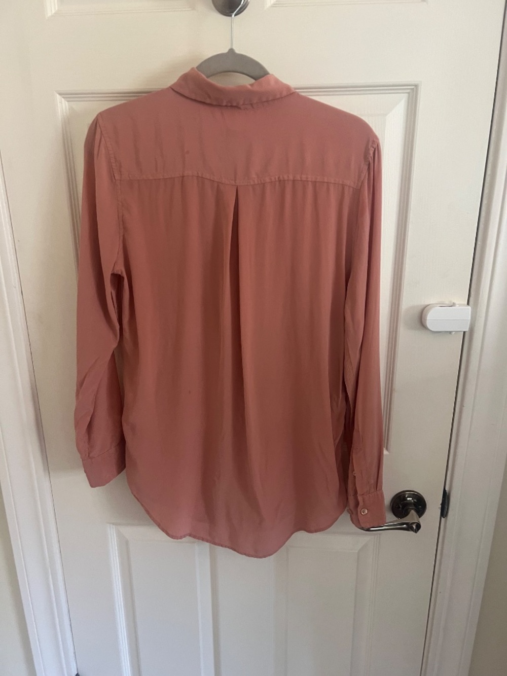 Equipment Femme Blush Pink 100% Silk Button Up Blouse Small - Picture 2 of 5